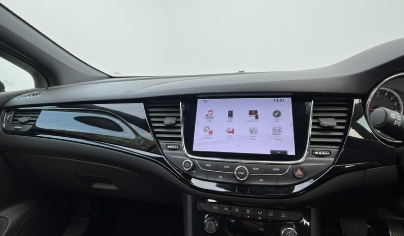 
								Vauxhall Astra 1.4 L Automatic full									