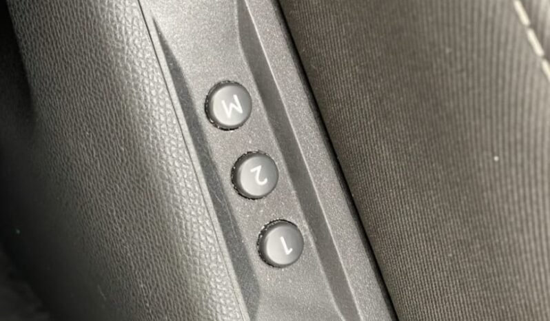 
								Vauxhall Astra 2023 full									