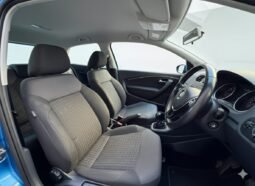 
										Volkswagen Polo 1.0L Manual full									
