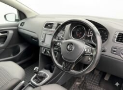 
										Volkswagen Polo 1.0L full									